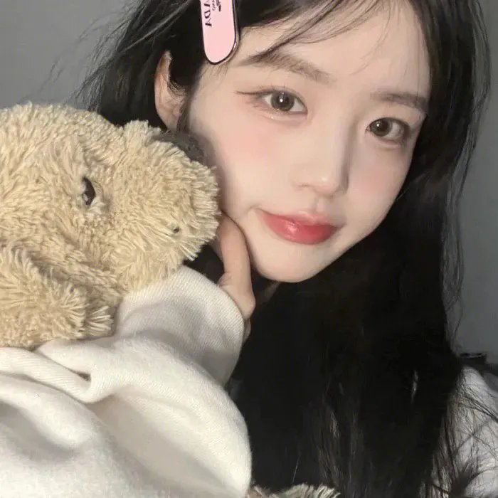 沉默不语的顾小姐